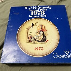 1978 Goebel Hummel Annual Plate Happy Pastime #271 MIB Papers Club Sticker